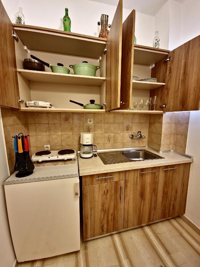 Alexandra Apartment 9 레프킴미 외부 사진