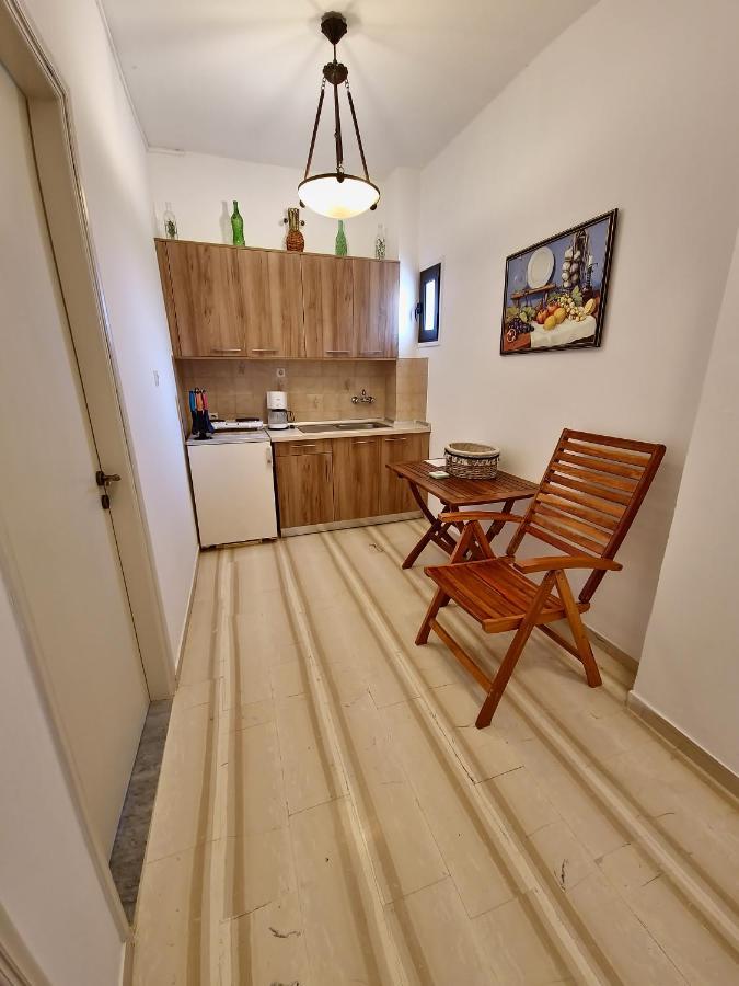 Alexandra Apartment 9 레프킴미 외부 사진